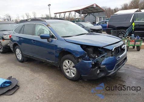 2019 Subaru Outback 2.5I Premium из США, поврежденный, VIN 4S4BSAFC0K3382523